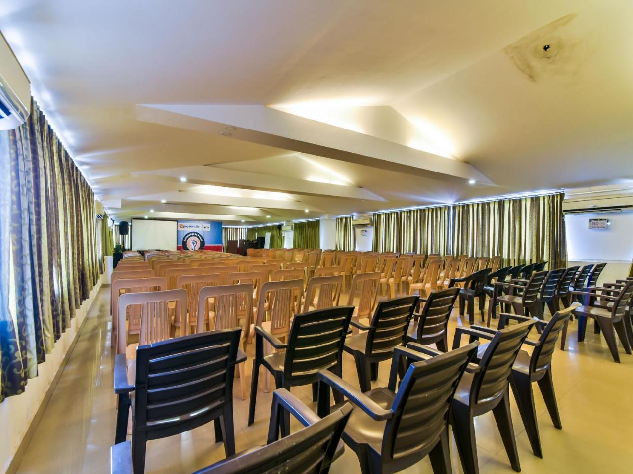 Ginger Tree Resort At The Beach Candolim Buitenkant foto