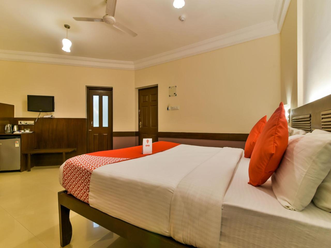 Ginger Tree Resort At The Beach Candolim Buitenkant foto