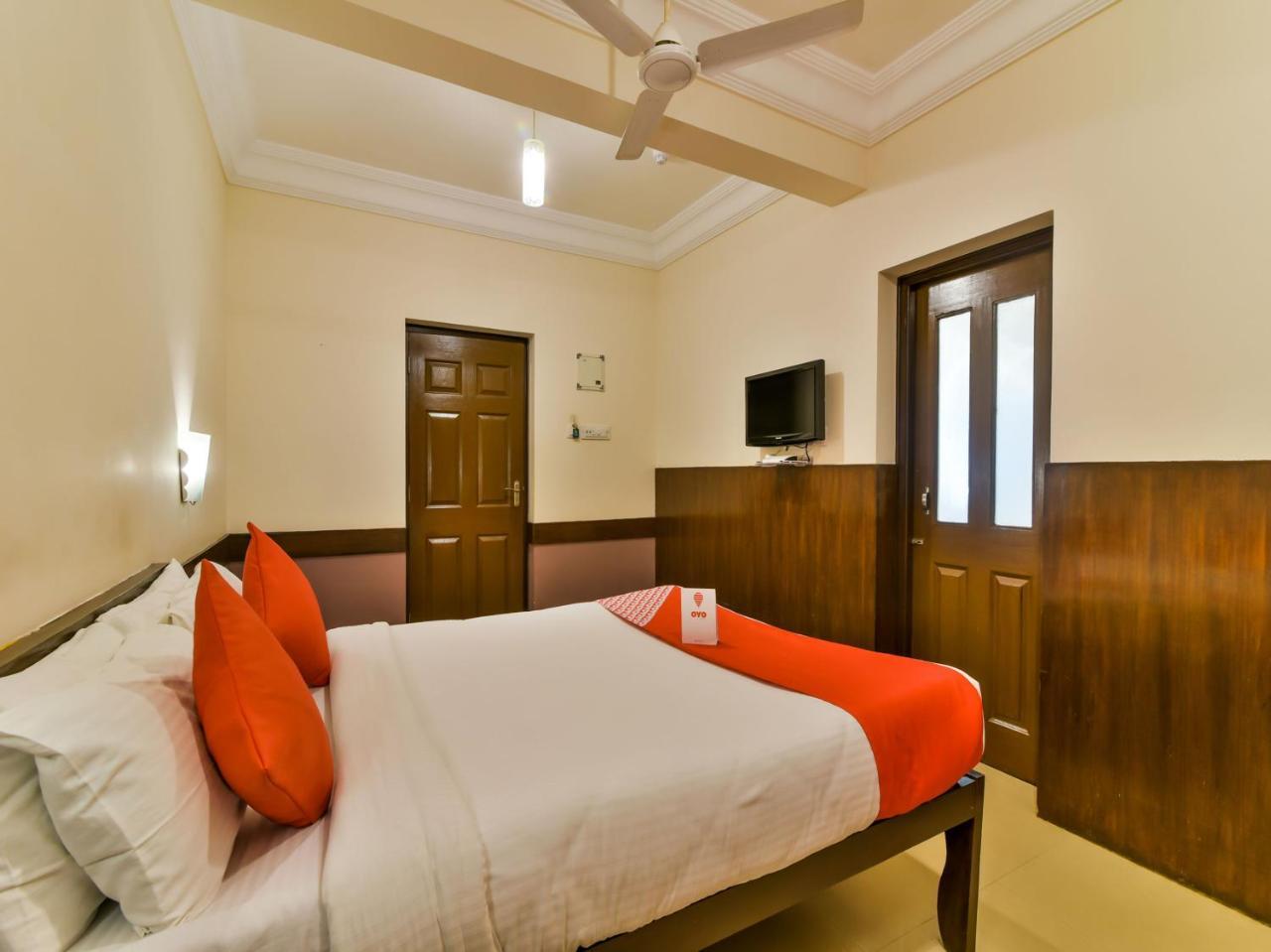 Ginger Tree Resort At The Beach Candolim Buitenkant foto