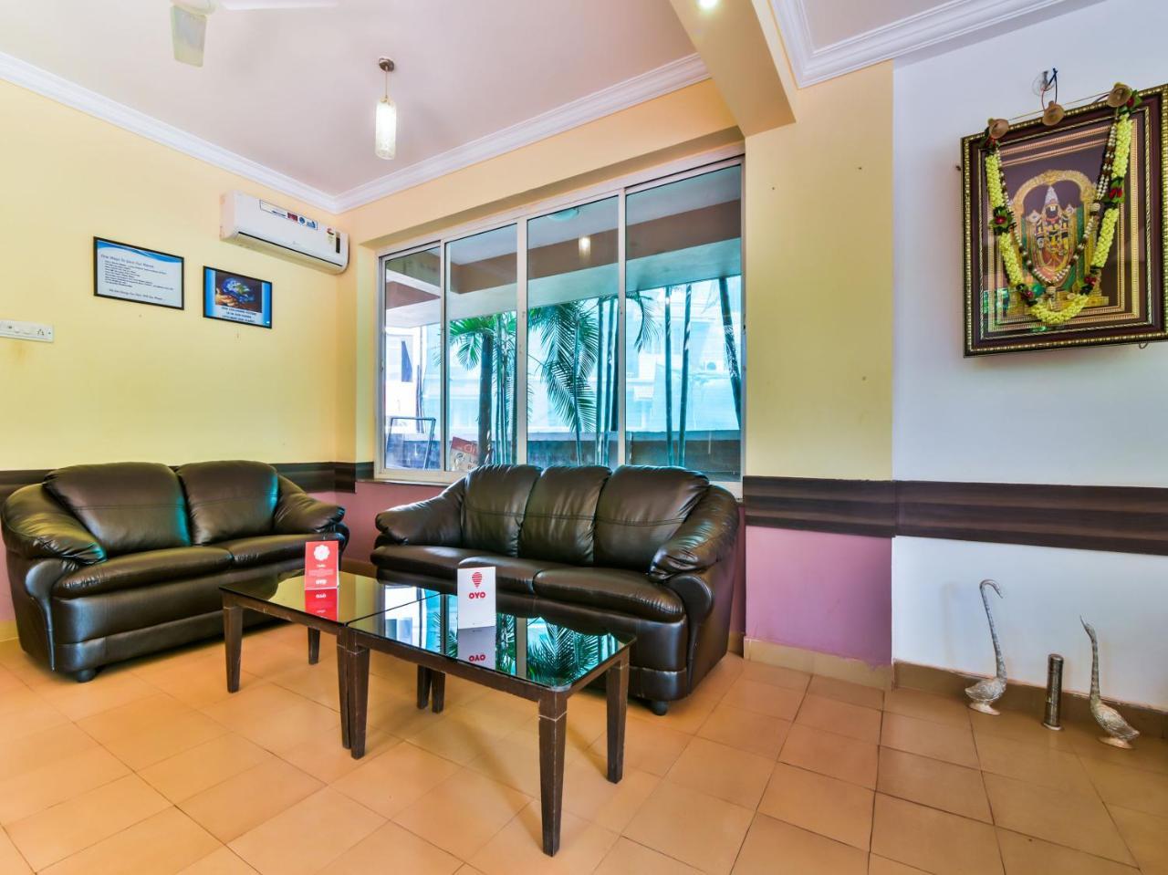 Ginger Tree Resort At The Beach Candolim Buitenkant foto
